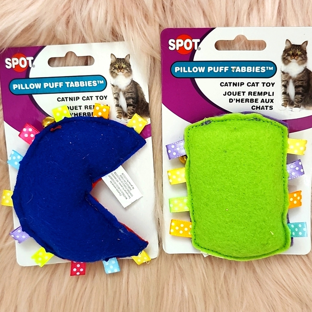 Brand New Y2K SPOT PILLOW PUFF TABBIES CATNIP CAT TOYS-2 CT